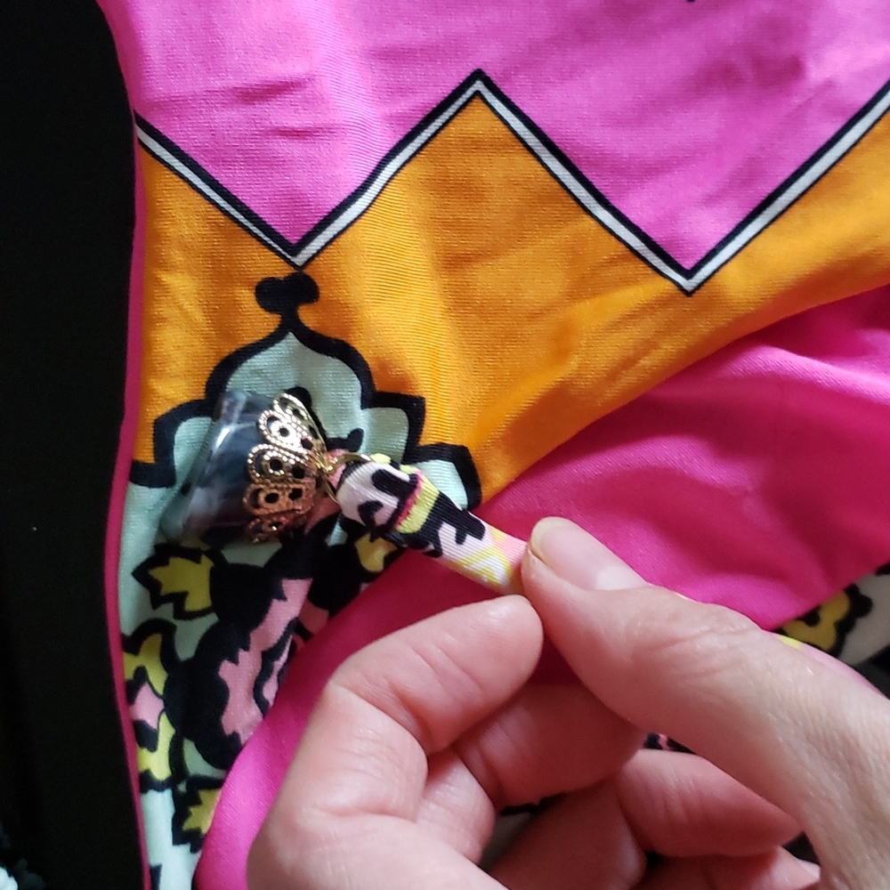 2/20 Hot Pink String Bikini - Picture 3 of 5